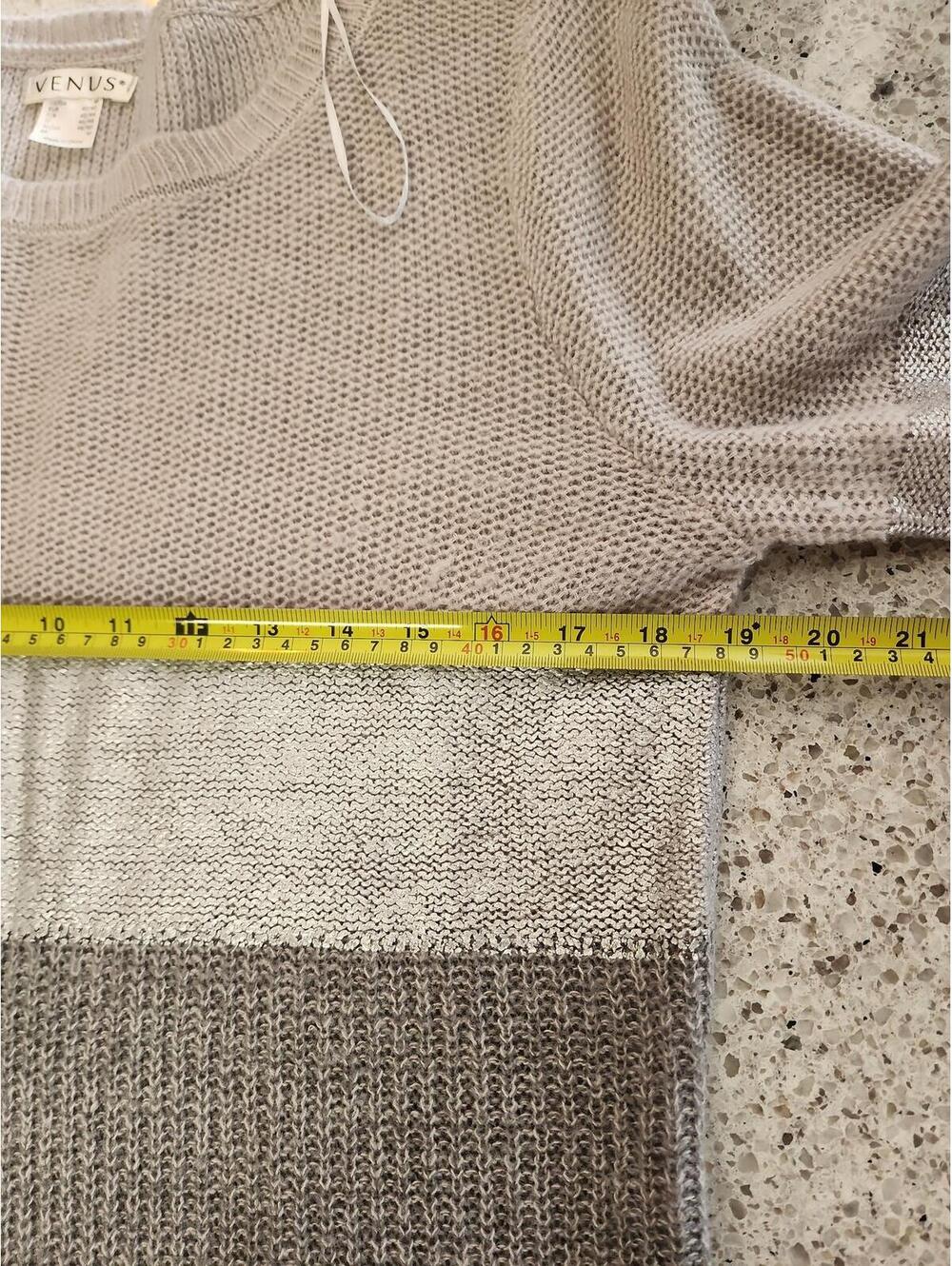 Sweater - Picture 9 of 9